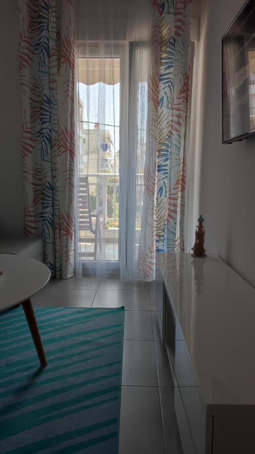 Sea Pleasure Apartment II Peraía Exteriér fotografie